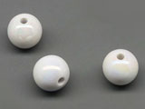 Топче бяло d=10mm, отвор 2mm - 25g ≈ 45 бр.