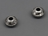 Диск гравиран - 10.5x6mm, отвор - 3.7mm - 500g ≈ 1580 бр.